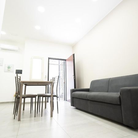 Casa Vacanza Serafino Daire Katanya Dış mekan fotoğraf